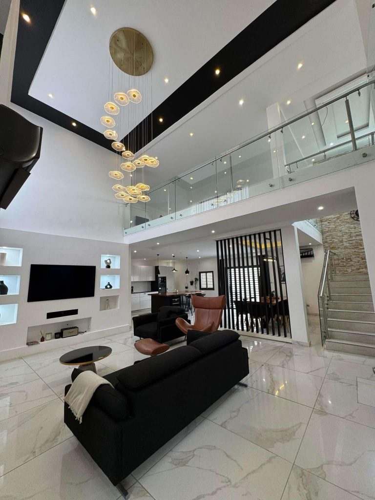 14b3489c-861b-4387-a25f-edfc77abb638 (1)