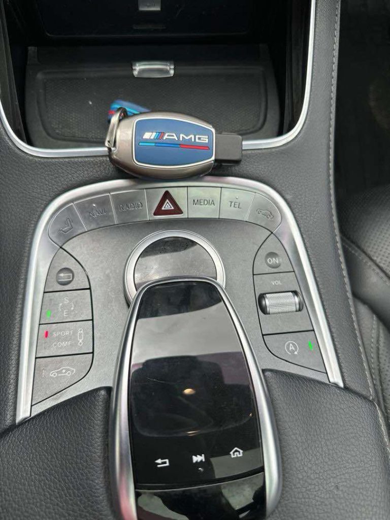 29524799-8d62-4321-86f2-35702f18f817