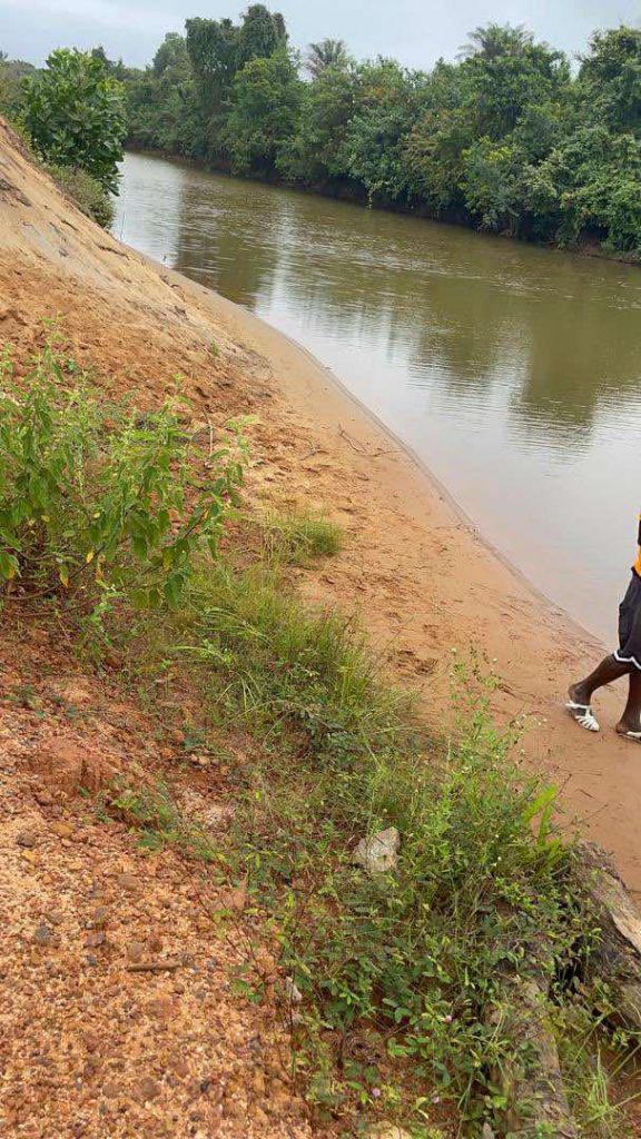 ddd99710-9225-4c13-b58a-307a9acb4362