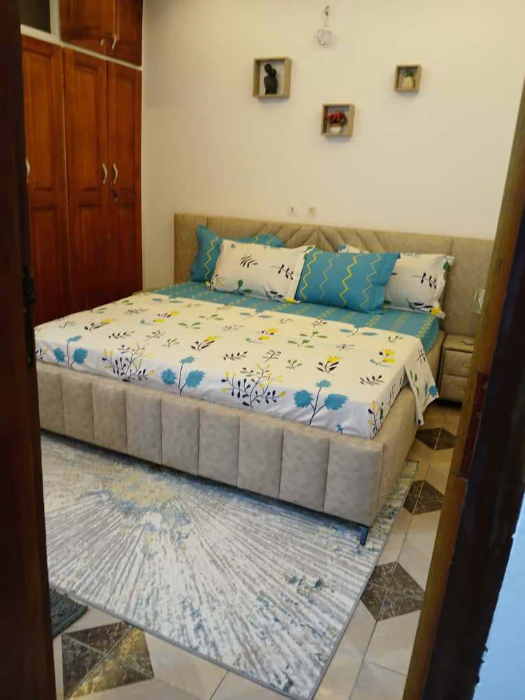 63aa3299-00fc-48cf-b21b-c37c25aebc4b