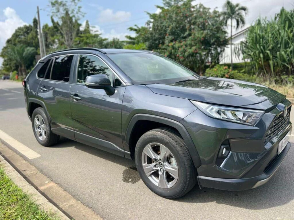 7ceffdb9-1187-426f-8d07-d56ced7734a4