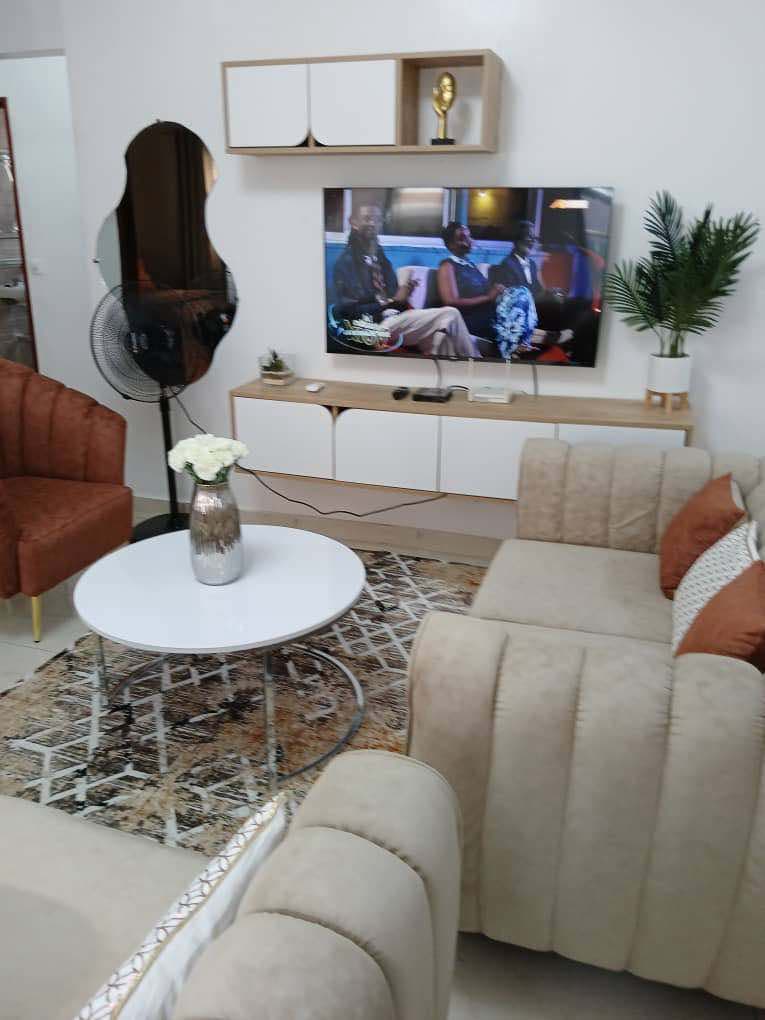 82a5e295-2bcf-4ab9-b5cd-5b8e72a00c68