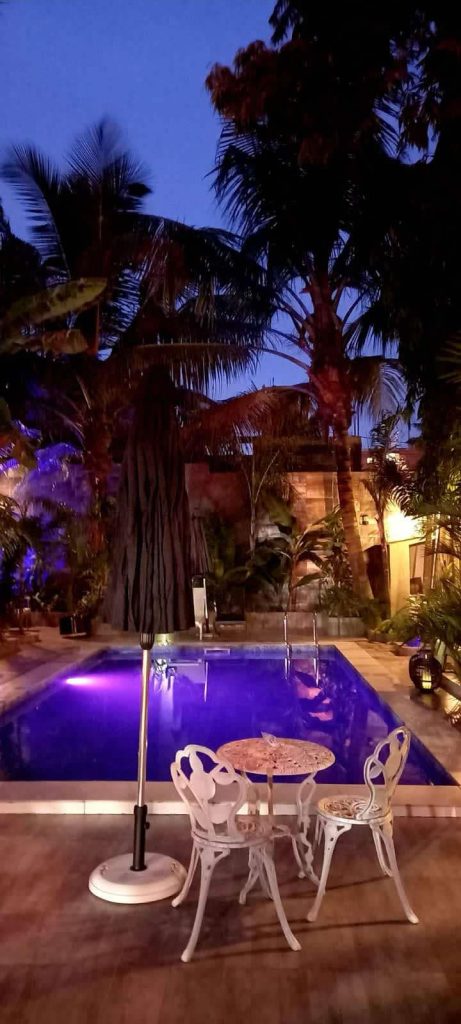 8b34772e-f891-483e-b315-19eb1ab28d1b