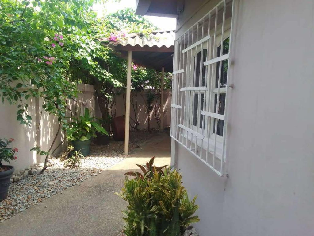 8ed41423-a425-4cc9-a265-e36b0e38e525