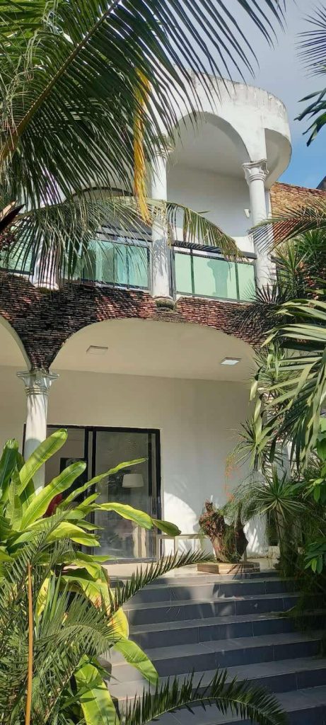 f16cd1b9-eb02-476f-8cb9-4ec04c49611f