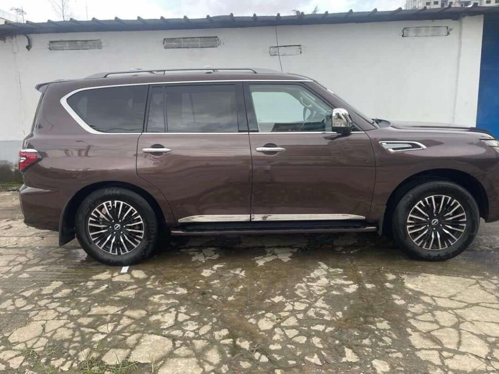 f9e8b3d3-3d79-4a0b-88ae-0c26bfe6181a