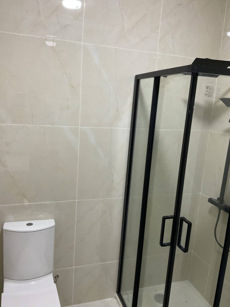 175caf2f-a32f-4372-a925-d470af80175d