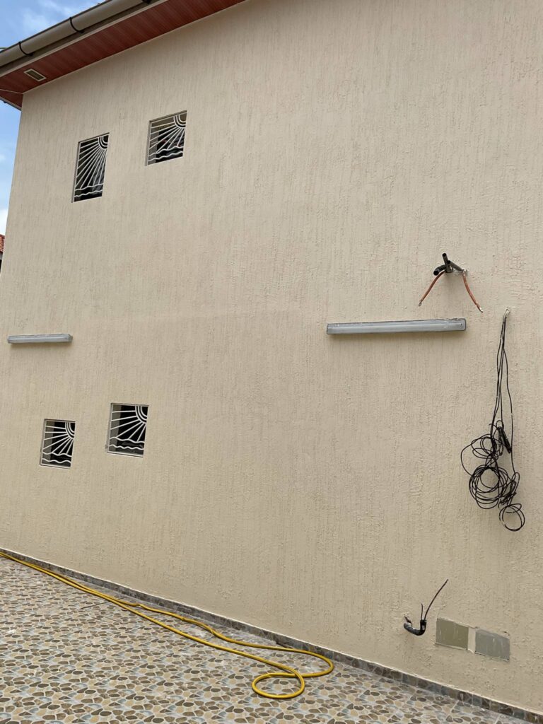 93db9200-7bae-4689-8ada-55ab3a27e323