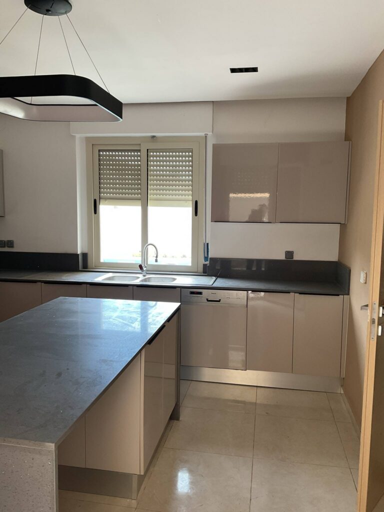 091bb9de-ec76-4e64-8503-bb4fdacb0dca