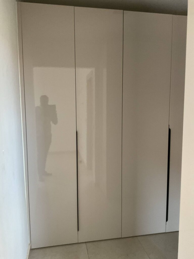 b5981ad3-e3fa-479a-b553-5b47818c3540