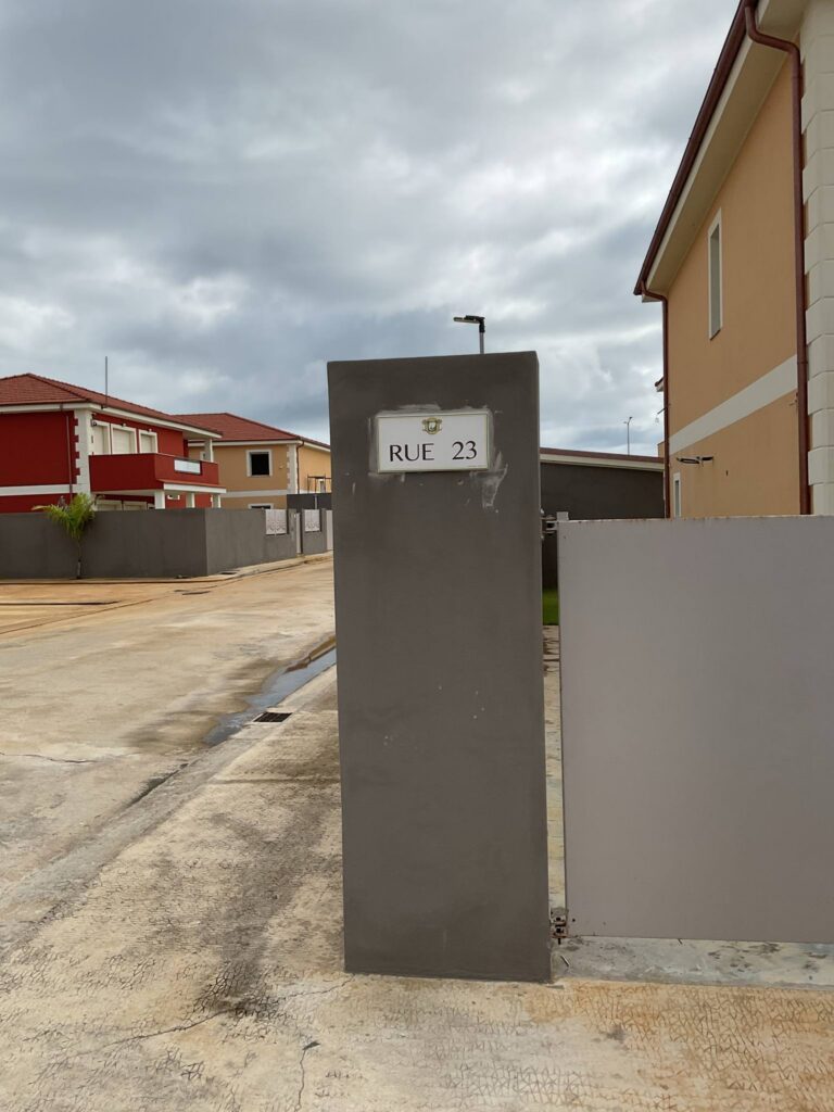 d0c354b6-158b-4cd0-921a-7c1b36091a3e