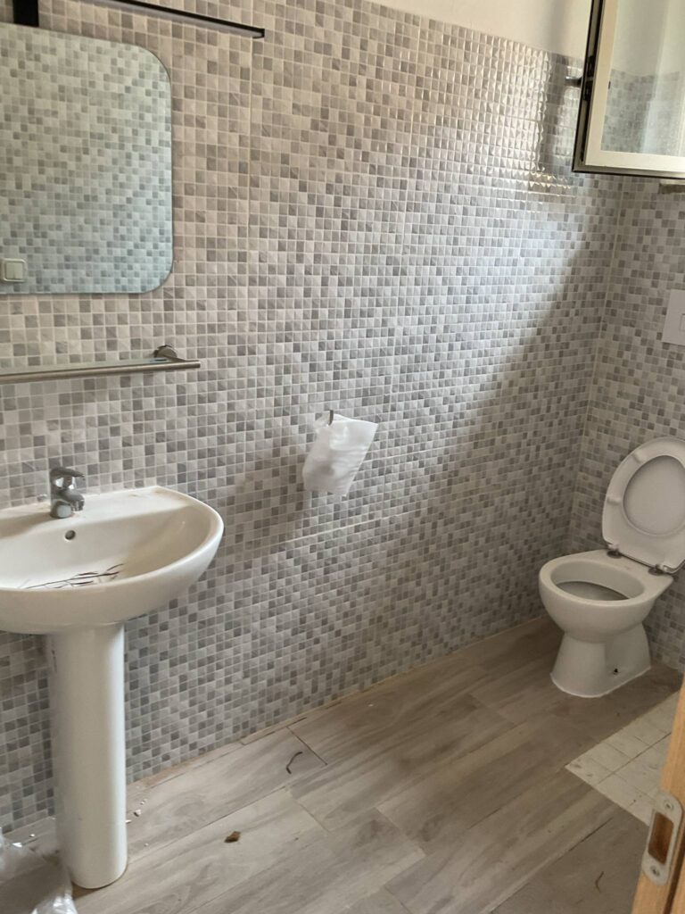 db5e7e96-c99e-439a-8e08-699a9c7b5c92