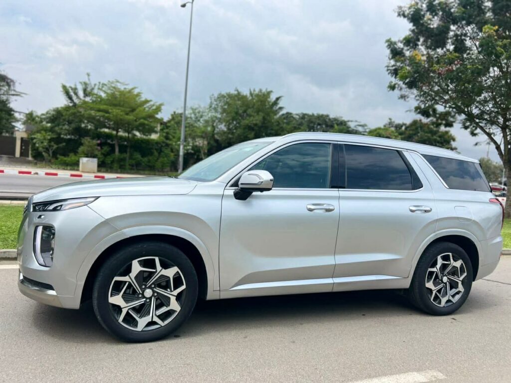 039e38dc-b512-4625-88c6-77a37132fc43