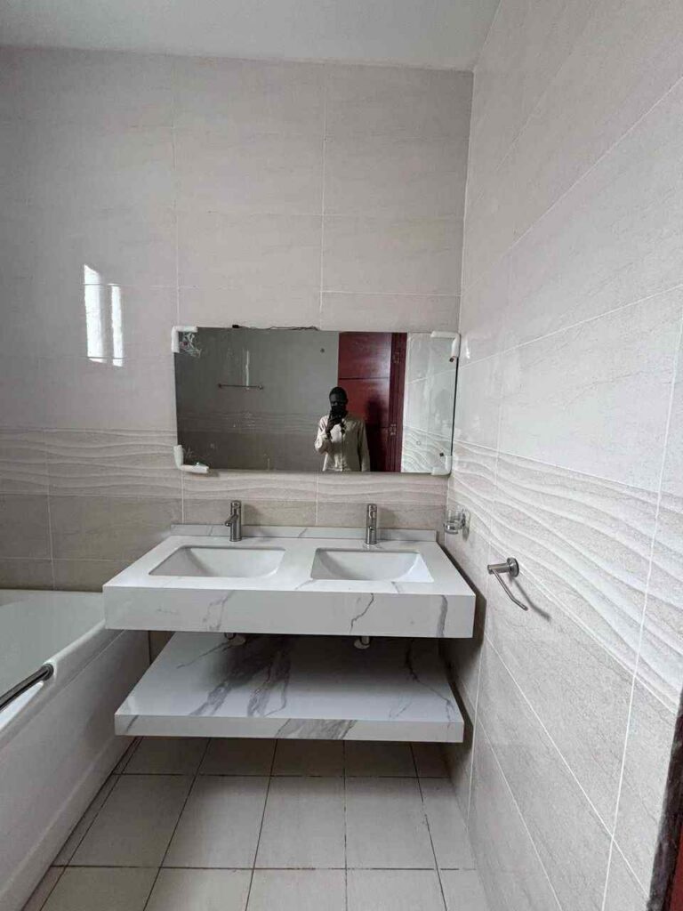 80b575de-1678-4d85-9af7-3adc75ac475a