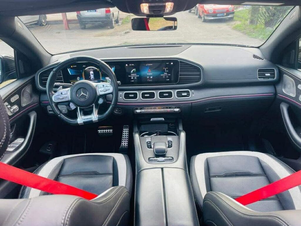 e6916844-e190-4477-97cb-b0b77bd56dcf