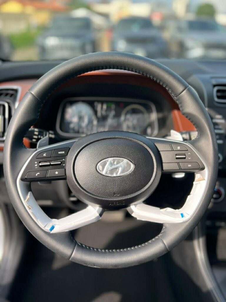 98a701f2-6335-40ad-b517-eb28d99a3381