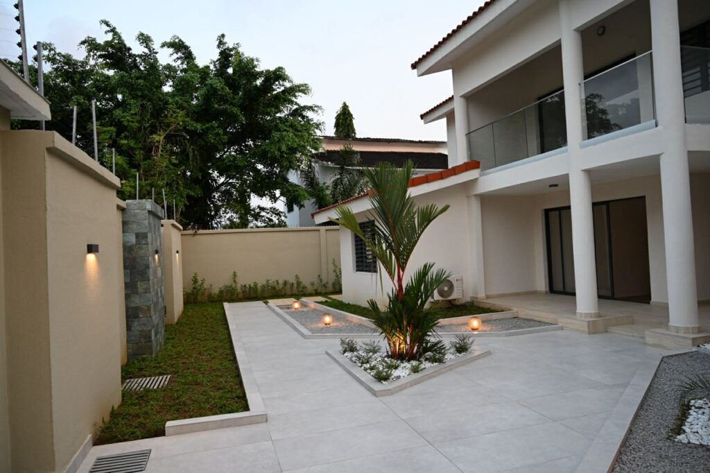 cdc49235-5038-40f0-b9b1-d877ea04f477