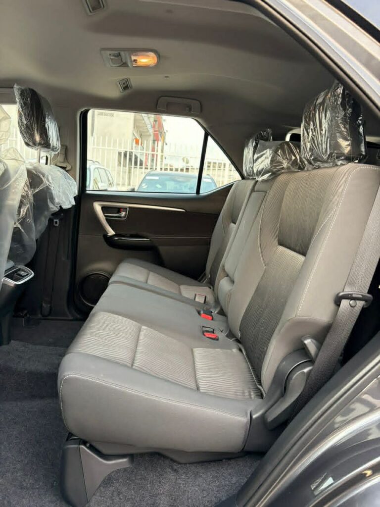 38e82236-9bd7-43db-b64c-dd18807ada0f